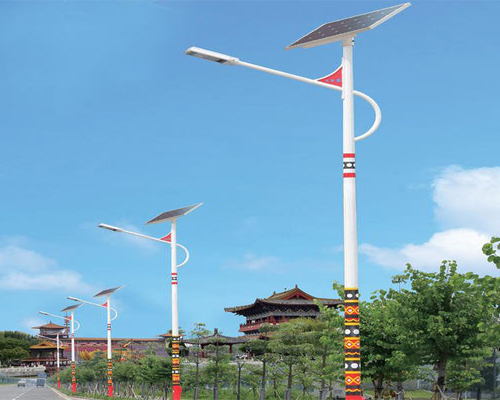 达坂城民族特色路灯