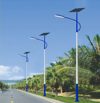 1742828246142723.jpg 达坂城太阳能路灯.jpg