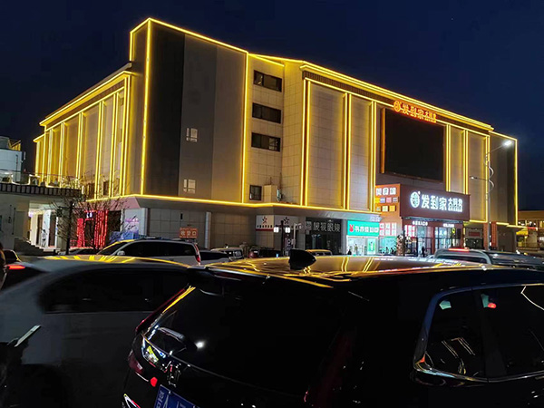 达坂城楼体亮化 达坂城楼体亮化