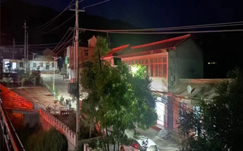 达坂城太阳能路灯防雷接地做法详解